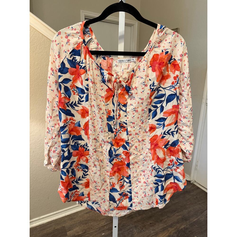 Figueroa & Flower Floral Petite Blouse Size PXL